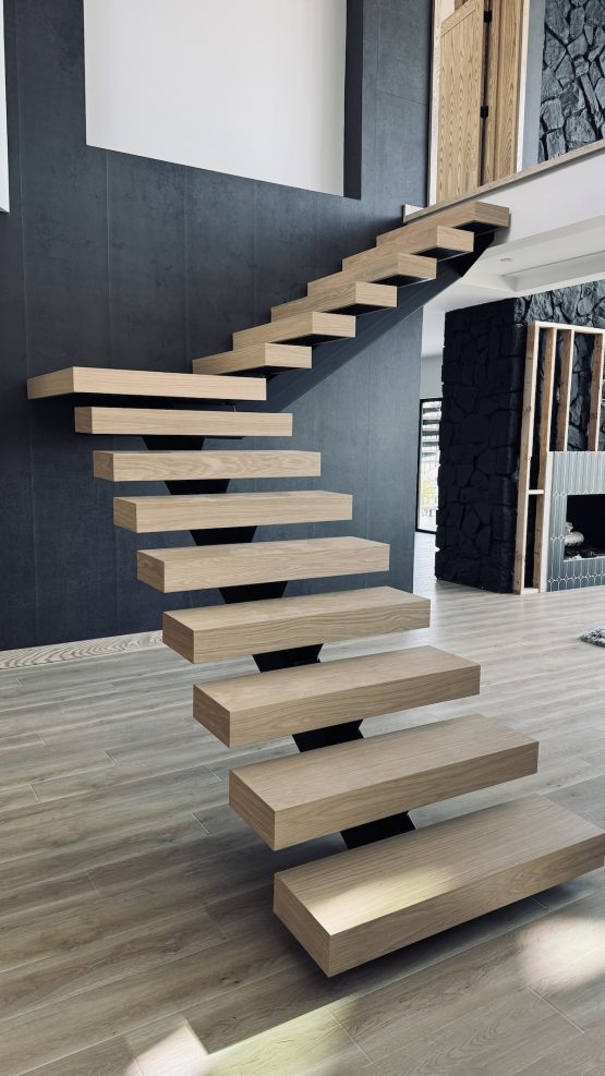 Floating stairs