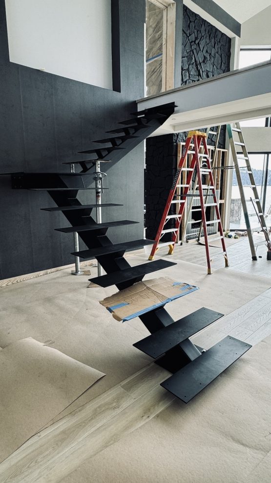 Floating stairs